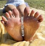 Alicia Feet Onlyfans pictures