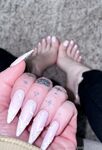 Fendi Feet Onlyfans pictures 2