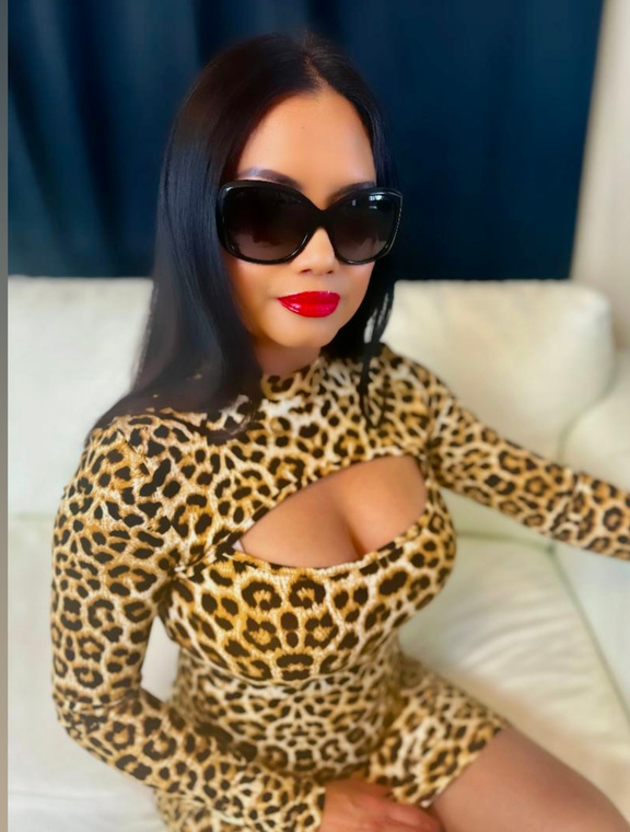 Madame Teeze Onlyfans pictures